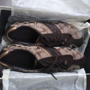 Coach brown monogram Sneakers sz 8.5M